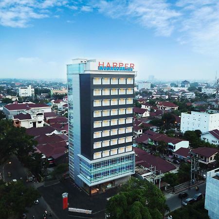 Harper Wahid Hasyim Medan By Aston Hotel Exterior photo